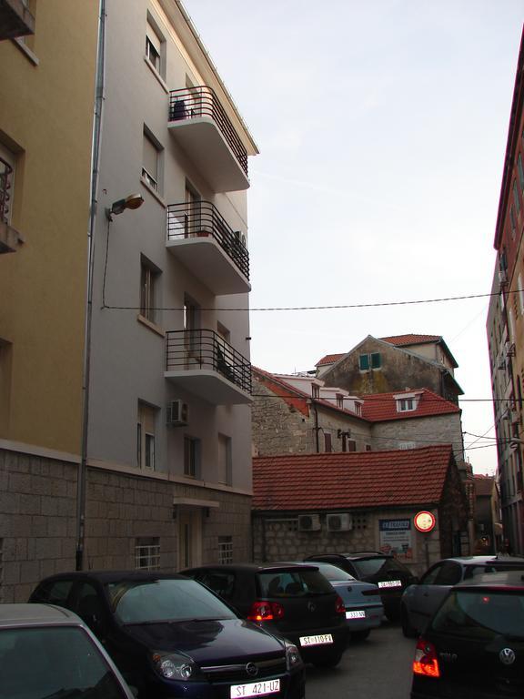 Tina Apartment Спліт Екстер'єр фото